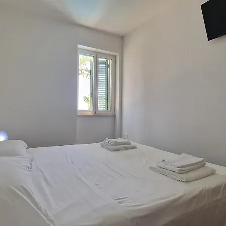 Apartment Maris Torre San Giovanni