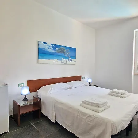 Maris Apartment *